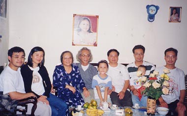 Click to view next photo